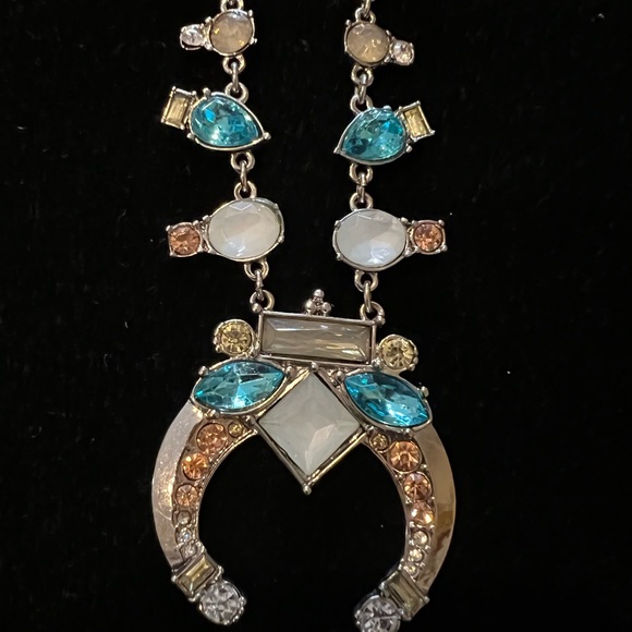 Guess Horseshoe Crystal Necklace blue Citrine Opalescent Stones 18”-22” Stones - Picture 5 of 6